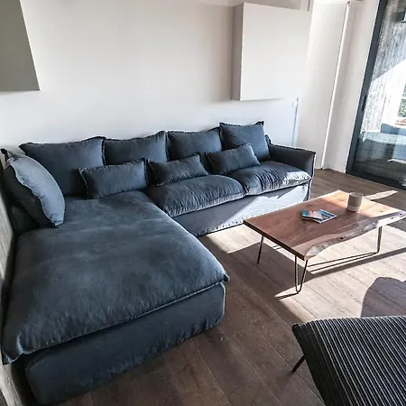 Les Lofts De Sainte-lucie-de-porto-vecchio Apartmán *